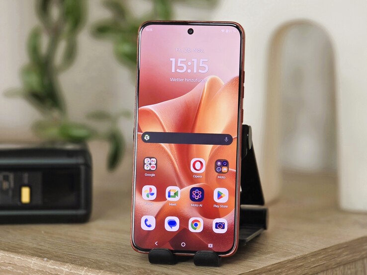 Motorola Edge 60 Neo akıllı telefonu test edin