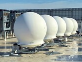 Iridium, FCC'den SpaceX'in 28 adet beklemede olan ağ geçidi başvurusu kapsamında 19,4 ila 19,6 ve 29,1 ila 29,3 GHz frekans bantlarını kullanmasını engellemesini istiyor.