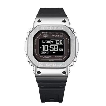 Casio G-Shock GM-H5600-1, metal gümüş kasa ve ters LCD ile.