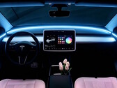 Star Ring Tesla aydınlatma kiti, Tesla 3 ve Y elektrikli araçlarına aydınlatma efektleri ve güvenlik özellikleri ekler.