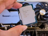 Intel Core i7-14700K incelemede