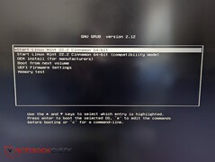 1. Linux Mint'i USB belleğinizden önyükleyin