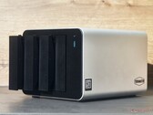 TerraMaster F4-425 Pro, yüksek kaliteli bir alüminyum gövdeye sahiptir.