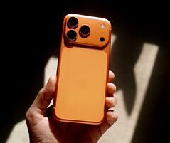 iPhone 17 Pro'nun halefinin bazı ilginç kamera özelliklerine sahip olması bekleniyor.