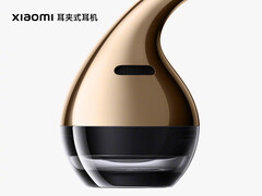 Xiaomi'nin 'Kulak Klipsli Kulaklıkları'nın yakın çekimi.