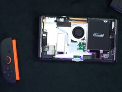 Yenilenmiş Nintendo Switch 2'de yapıştırılmış pil bulunmamaktadır.