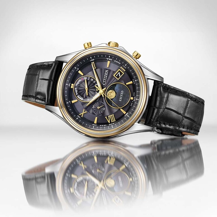 Citizen Exceed Mid-Autumn Moon BY1025-17E modelinin açılı görünümü