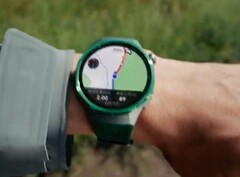 Huawei Watch GT 7 Pro, yeşil renkte de mevcuttur.