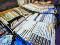 Jason Schreier’e göre, Sony dijital oyun satışlarından yaklaşık %54 daha fazla gelir elde ediyor.