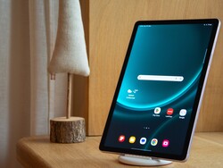 Samsung Galaxy Tab S9 FE incelemede. Test cihazı Samsung Almanya tarafından sağlanmıştır.