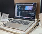 En yeni Prestige 16, XPS 16'dan daha düşük çözünürlüklü bir ekrana sahip olabilir, ancak daha fazla bağlantı noktası ve daha ince bir tasarımla bunu telafi ediyor