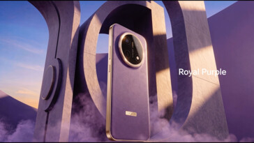 Royal Purple rengindeki Honor X9e Pro.
