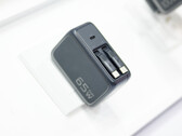 ESR, entegre USB-C kablolarına sahip iki yeni 65 W şarj cihazını tanıttı