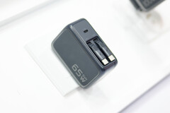 ESR, entegre USB-C kablolarına sahip iki yeni 65 W şarj cihazını tanıttı