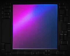 IPhone 17 serisi ve iPhone Air şu anda kare sensörlere sahip tek akıllı telefonlar.