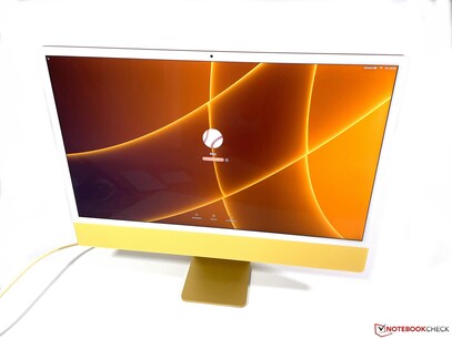 24 inçlik iMac, piyasaya çıktığı günden bu yana hiçbir zaman tasarım yenilemesi geçirmemiştir.