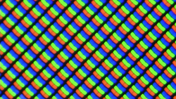 Tipik bir RGB matrisindeki alt pikselin görselleştirilmesi
