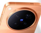 Vivo X500 Pro Max, resmi basın görsellerinde ilk kez boy gösterirken, bir içerik üreticisi de cihazın Zeiss kamerasıyla çekilmiş etkileyici video görüntülerini paylaşıyor.