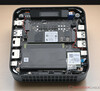 Alt tarafı açık Asus ExpertCenter PN54