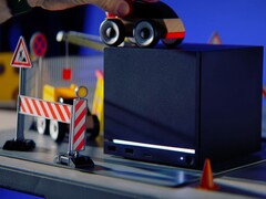 Steam Machine'in bu yaz piyasaya sürülmesi planlanıyor.
