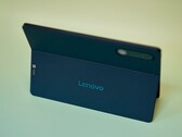 Lenovo Yoga Tab Gen 2 sonunda, bir süredir Çin'de mevcut olanlar gibi gerçekten büyük bir bataryayla geliyor.