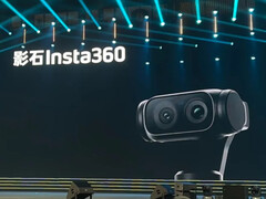 Insta360'ın Luna vlog kamerasına resmi bakış.