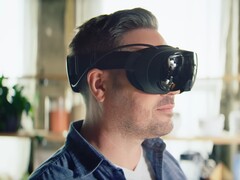Steam Frame VR başlığının baş kayışı gösterilmiştir