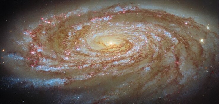Hubble Uzay Teleskobu tarafından çekilen ve M88'i gösteren bir görüntü.