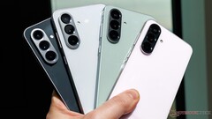 Samsung Galaxy A56'nın halefi şimdi yeni bir renk seçeneğiyle ilk kez gerçek dünya görüntülerinde görülebilir. (Resim kaynağı: Notebookcheck)