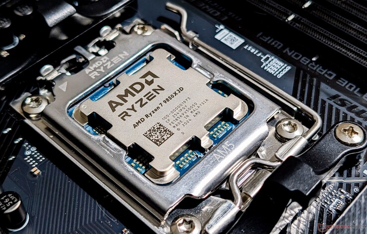 MSI MAG X870E Carbon Wi-Fi anakart üzerinde AMD Ryzen 7 9850X3D