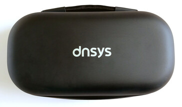 Sert kılıf. (Resim kaynağı: Notebookcheck)