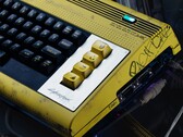 Cyberpunk 2077 ile ortaklaşa geliştirilen Commodore 77, artık ön siparişe açıldı.