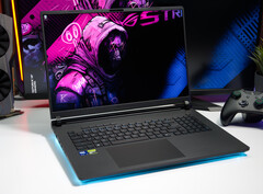 Intel Core Ultra 9 290HX ve Nvidia GeForce RTX 5090 işlemcili Asus ROG Strix SCAR 18 G835LXG dizüstü bilgisayar