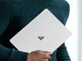 Microsoft'un 13 inçlik yeni Surface Laptop'u Intel'in Panther Lake platformuna sahip.