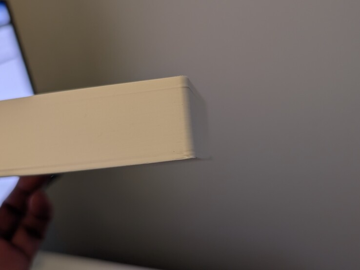 Yapı plakası üzerindeki tabanda eğrilme.