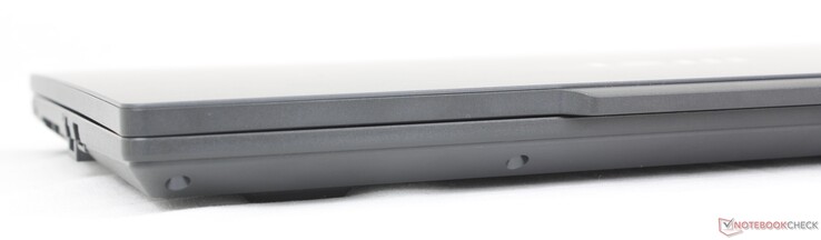 Ön taraf: Bağlantı noktası yok