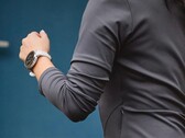 Amazfit'in Active 3 Premium modeli ilk güncellemesini alıyor
