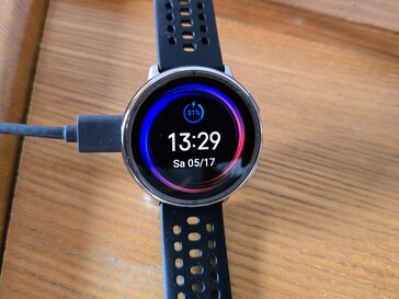 Amazfit Active2: Şarj etme