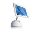 Apple'ın HomePad akıllı hub'ının iMac G4'ü andırdığı söyleniyor.