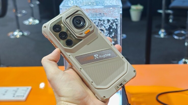 IFA'da sergilenen Xsnap 7 Pro'nun tanıtım modeli.