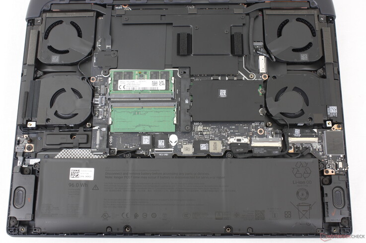 2026 Alienware 16 Area-51 anakart