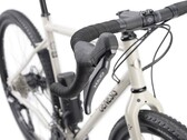 Croix De Fer 60, yeni bir e-gravel bisikletidir
