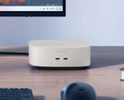 UFS sürümü şu anda $499.99 fiyatla satılıyor. Görselde: mini PC'nin ön yüzünü gösteren bir tanıtım görseli.