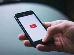 YouTube Premium olmadan arka planda oynatmayı etkinleştiren tarayıcı geçici çözümleri artık aktif olarak engelleniyor.