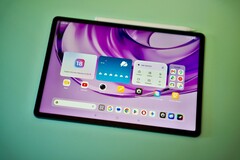 Lenovo Yoga Tab Gen 2, özellikle pil ömrü konusunda büyük ilerleme kaydetti.