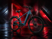 Monarc Tracer, Bafang 750 W arka göbek motoruna sahiptir