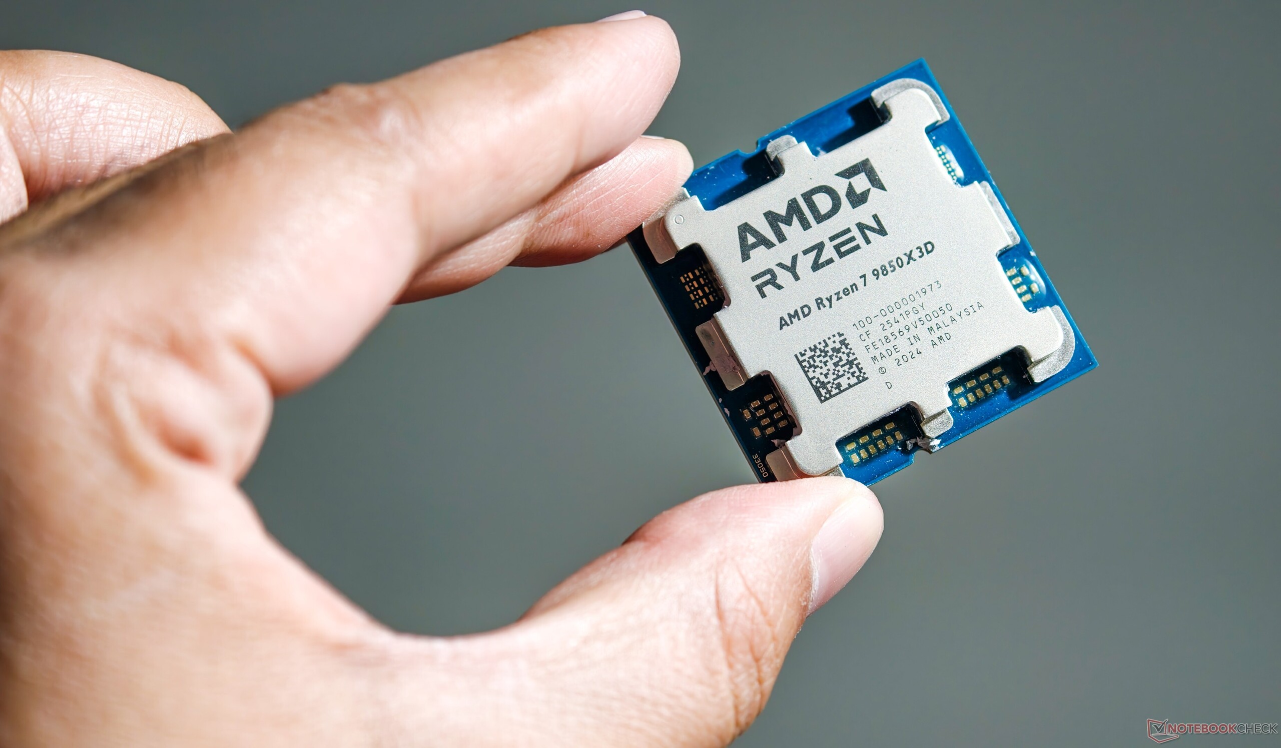 AMD Ryzen 7 9850X3D incelemede