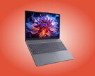 Luna Grey renk seçeneğiyle IdeaPad Slim 3i 15IWC11.