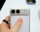 iPhone Ultra/Fold kılıf tasarım modeli uygulamalı.