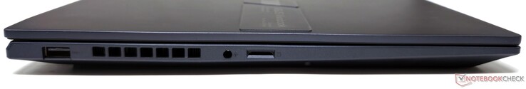 Sol: USB 3.2 Gen1 Type-A, 3,5 mm combo ses girişi, microSD kart yuvası